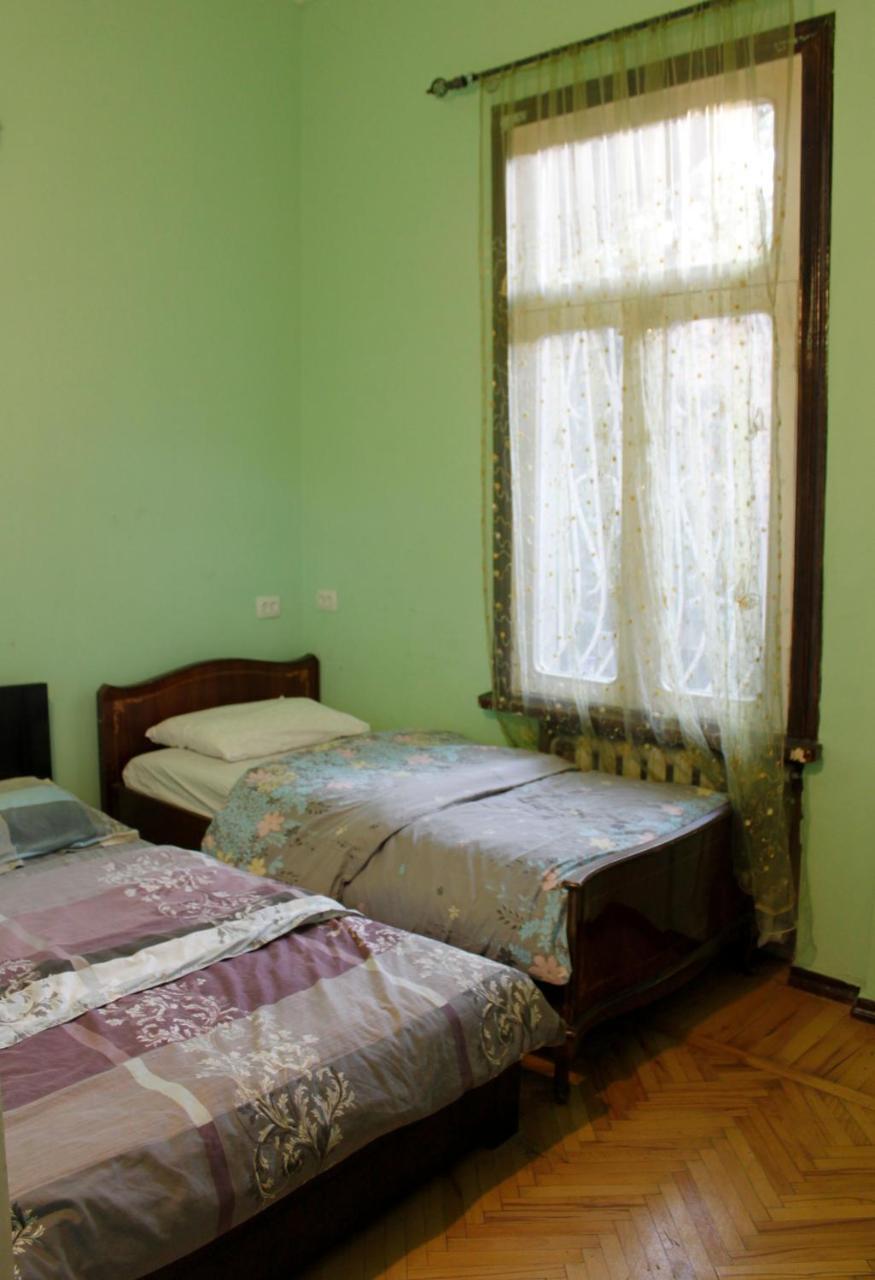 Colors Hostel Tbilisi Zimmer foto
